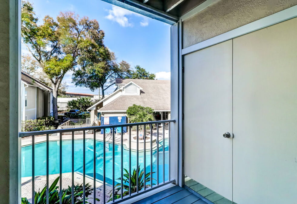 MoveIn Specials Lighthouse Bay 5055 S Dale Mabry Hwy, Tampa FL 33611